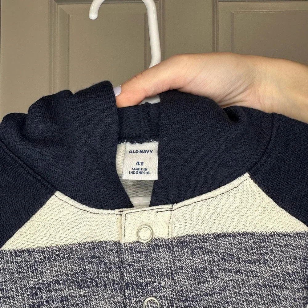 Old Navy‎ Hooded Waffle Knit Shirt Size 4T NWT